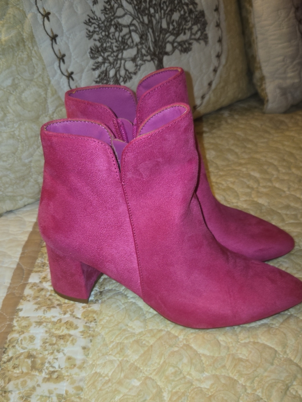 Women's Fuchsia Suede Block Heel Ankle Booties